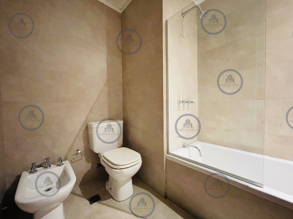 Apartamento ID.1925 - Venta de Moderno Apartamento de 3 Dormitorios Frente al Mar en La Barra