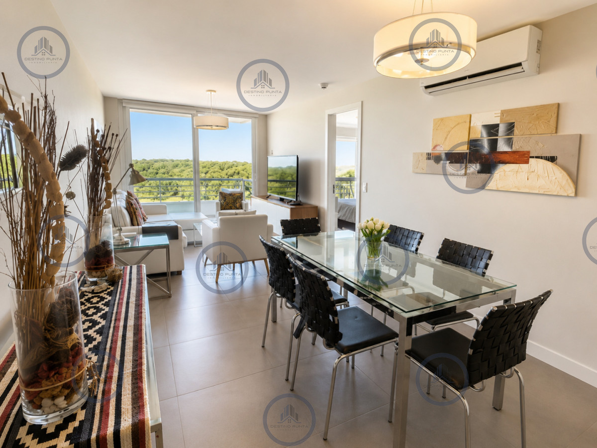 Apartamento ID.2427 - Apartamento de 2 Dormitorios en piso alto con excelentes amenities, a metros de Playa Mansa, Punta del Este