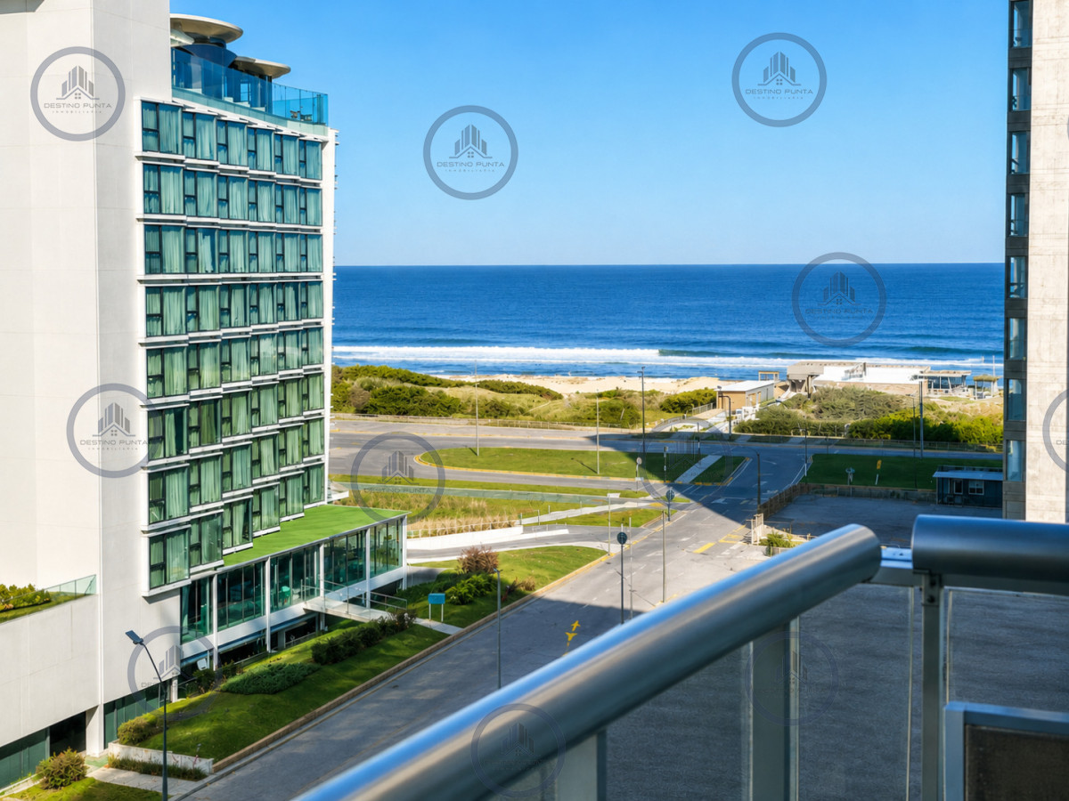 Apartamento ID.3254 - Apartamento de 2 Dormitorios con Dependencia y Parrillero Propio en Playa Brava