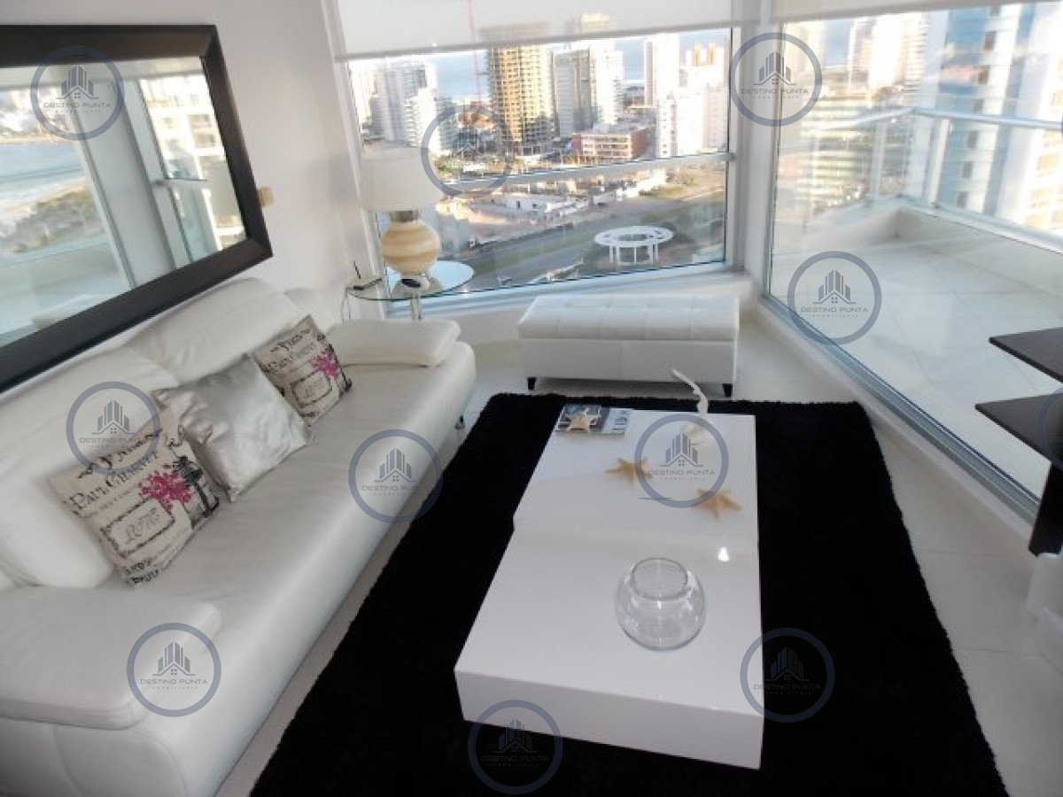 Apartamento ID.86 - Venta  de apartamento esquinero de tres dormitorios en Playa Mansa