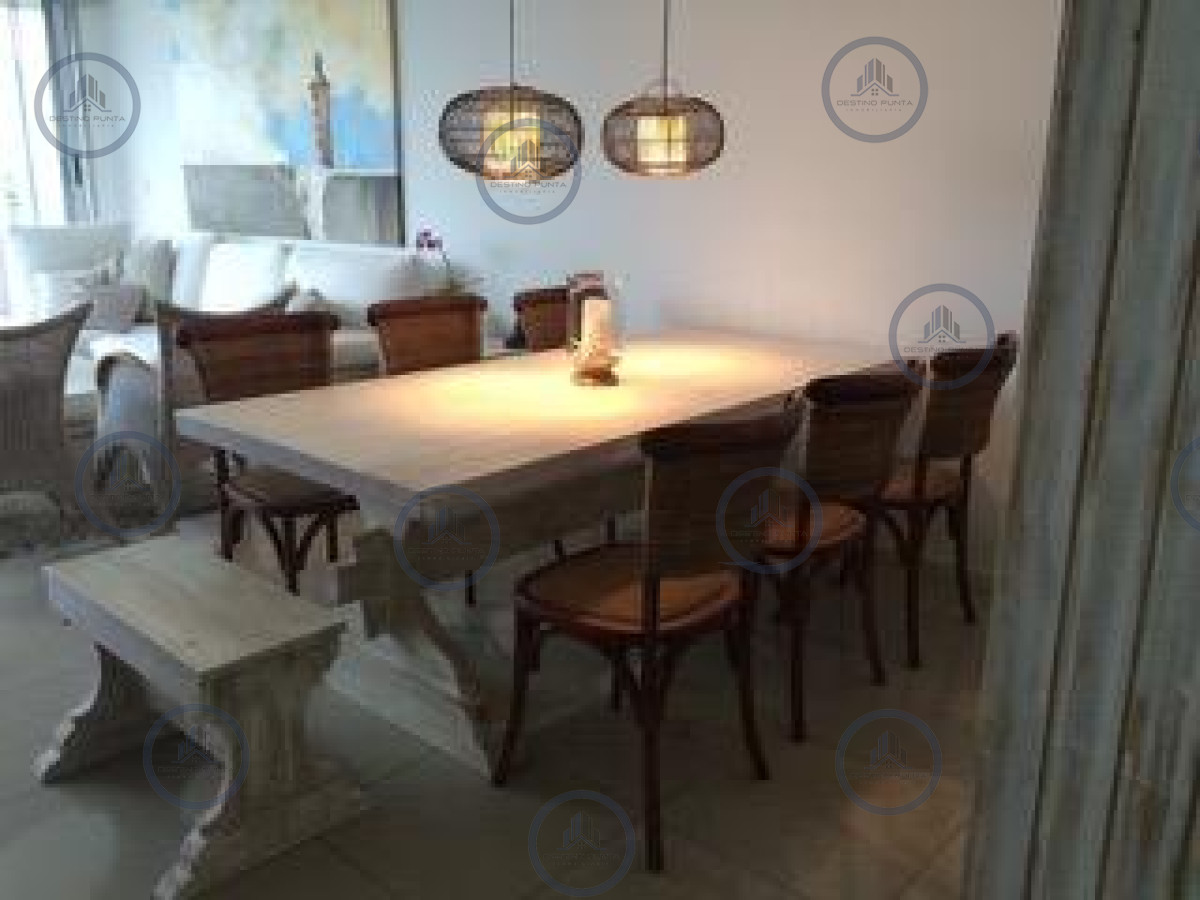 Apartamento de 3 Dormitorios en Venta - Ocean Drive — fotografía 1