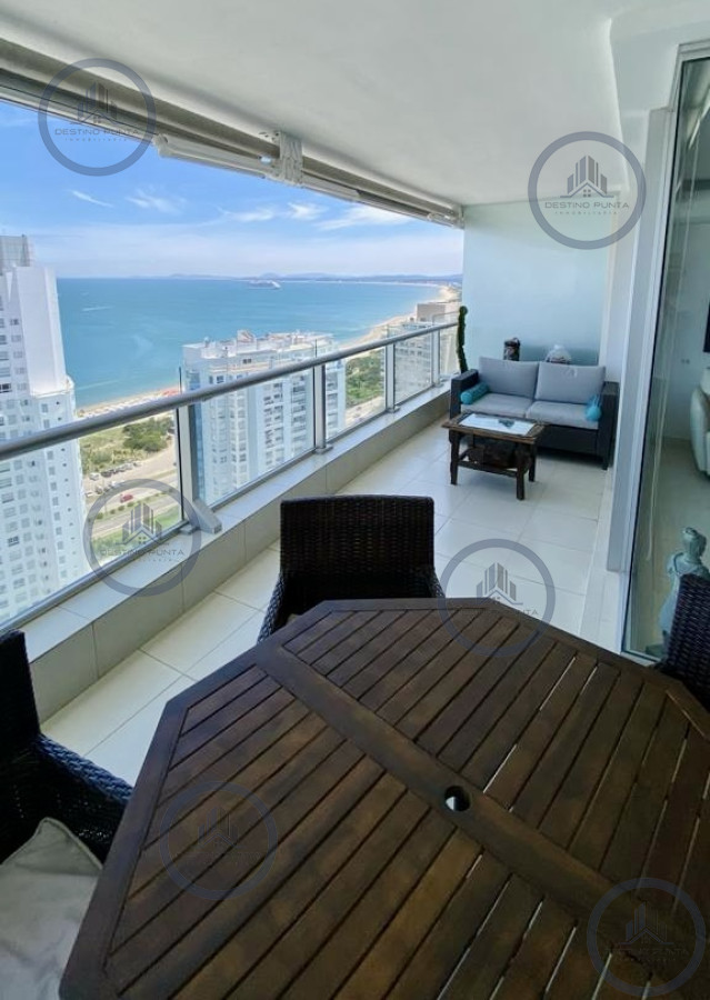 Apartamento ID.1750 - Excelente Apartamento de 2 Dormitorios en Playa Mansa - Punta del Este