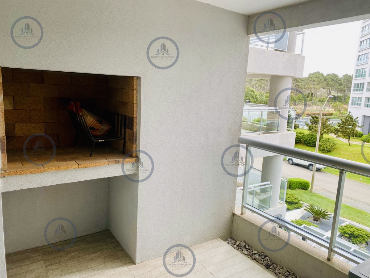 Apartamento ID.2184 - Moderno apartamentro de 2 dormitorios con parrillero de uso exclusivo en alquiler temporario edificio Look Brava
