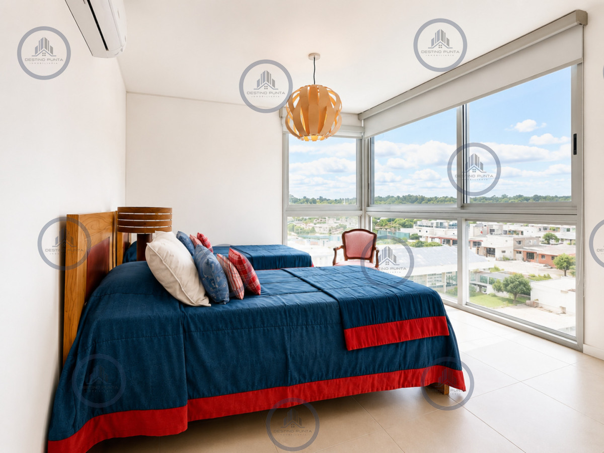 Apartamento ID.272 - Oportunidad en Venta Maravilloso departamento esquinero en Torre Le Parc, Playa Brava, Punta del Este