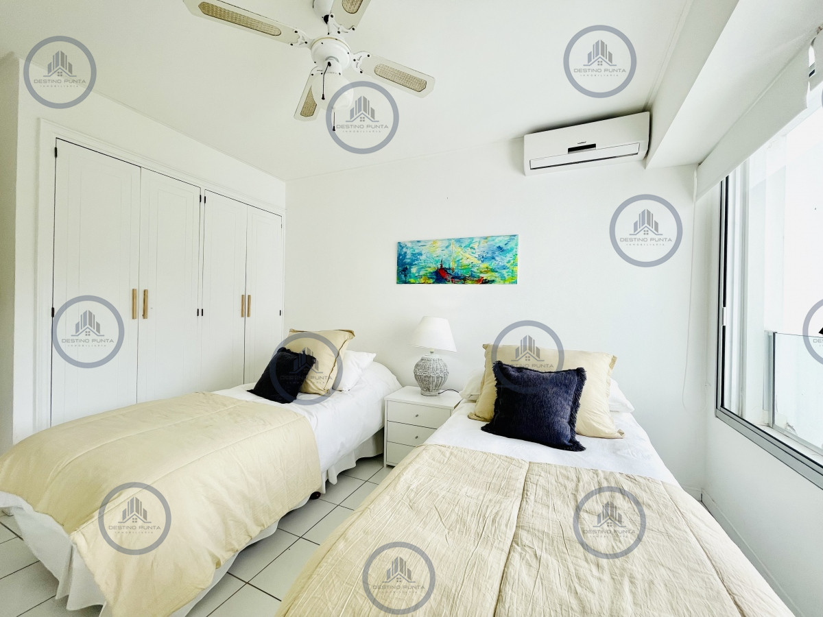 Apartamento ID.1599 - Maravilloso Penthouse de 3 Dormitorios y Parrillero en Montoya, La Barra