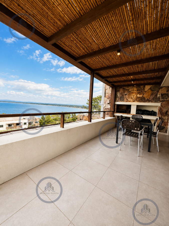 Apartamento ID.3147 - Venta de apartamento de 2 Dormitorios con Parrillero y Vistas al Mar, Punta Ballena 