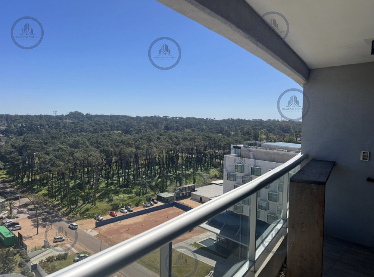 Apartamento ID.134 - Apartamento en venta y alquiler de 1 dormitorio con parrillero en Playa Brava, torre moderna