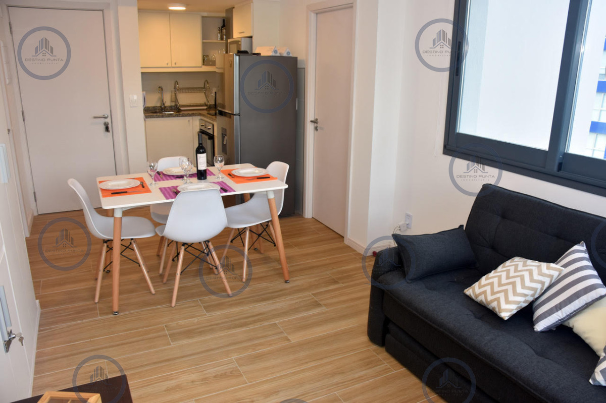 Apartamento ID.450 - Alquiler de Moderno Apartamento de 1 Dormitorio a metros de Playa Brava, Punta del Este
