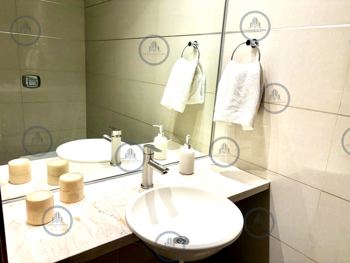 Apartamento ID.3002 - Alquiler temporal de apartamento de 2 dormitorios a pasos de Punta Shopping