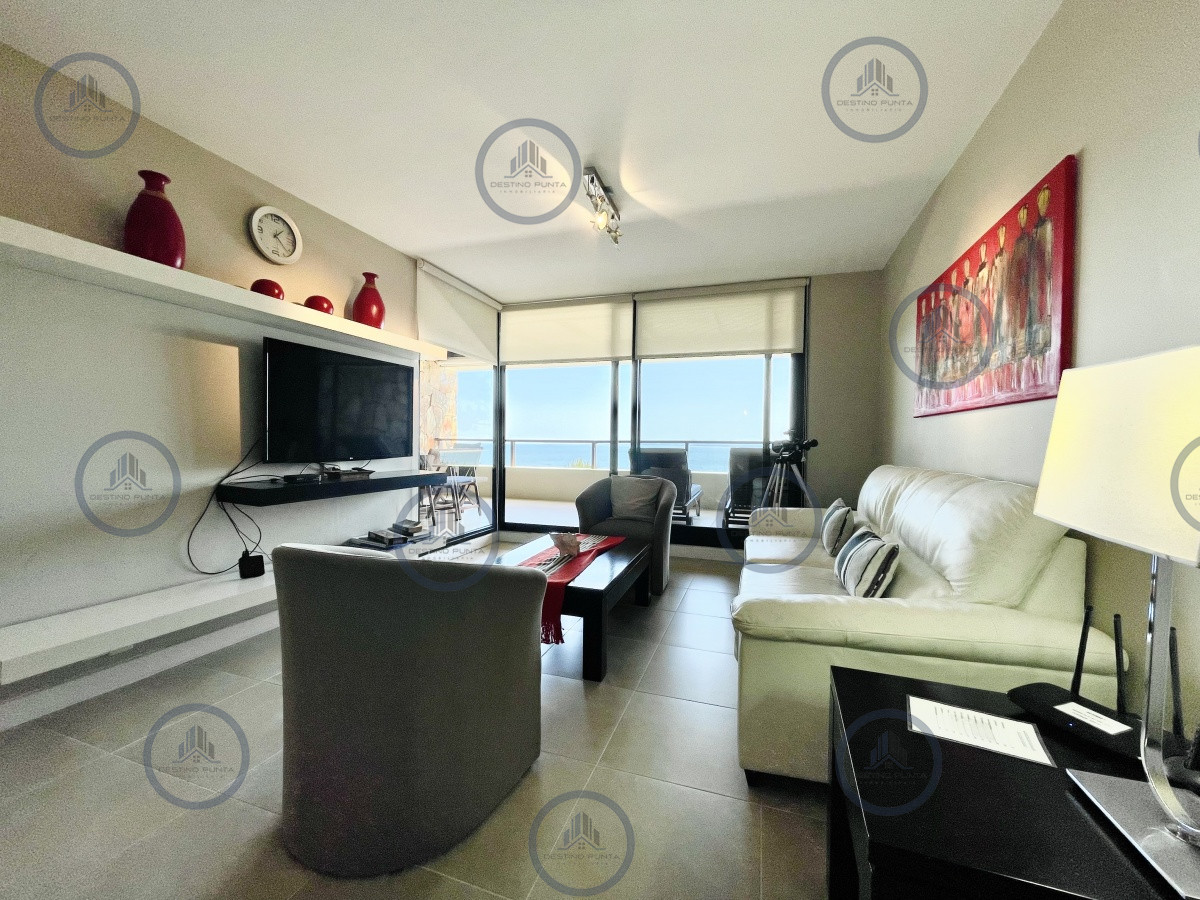 Apartamento ID.928 - Alquiler temporario de apartamento de dos dormitorios con parrillero de uso exclusivo en Punta Ballena