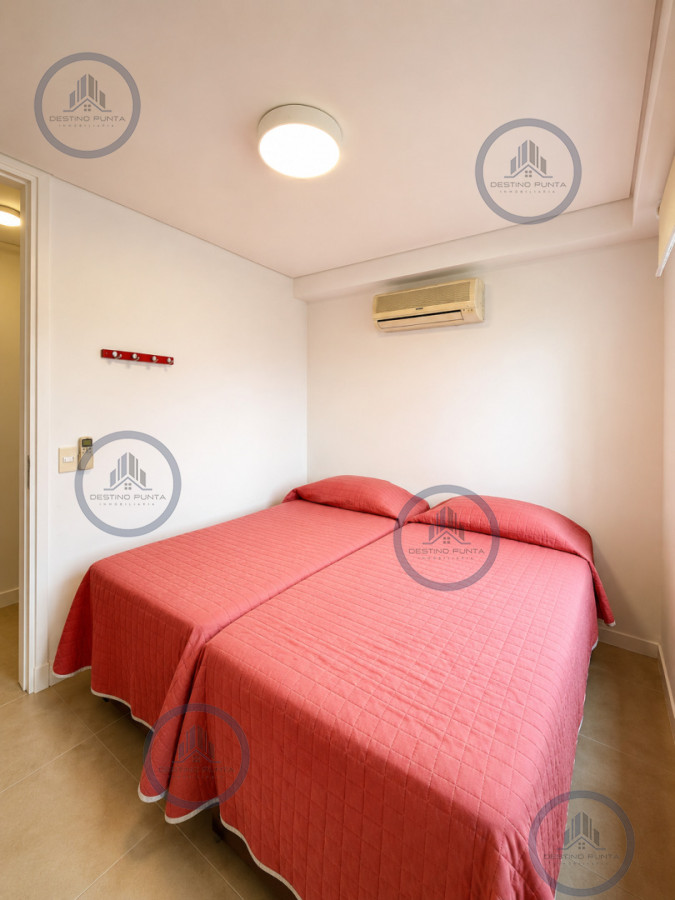 Apartamento ID.3147 - Venta de apartamento de 2 Dormitorios con Parrillero y Vistas al Mar, Punta Ballena 