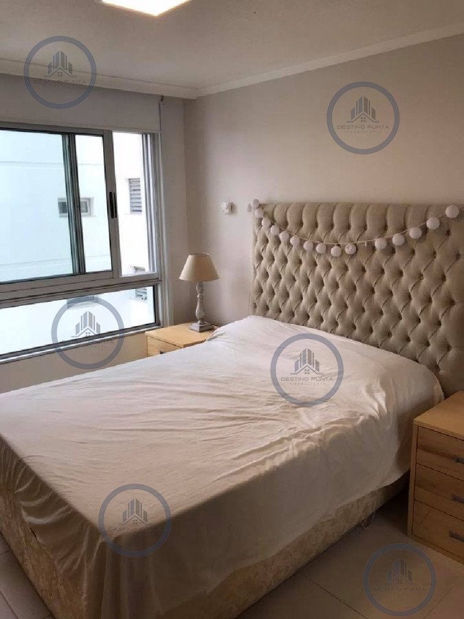 Apartamento ID.212 - Apartamento de 2 Dormitorios en Ocean Drive - Punta del Este
