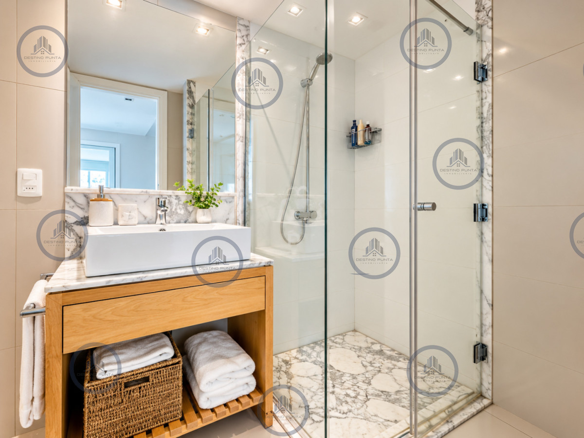 Apartamento ID.2466 - Venta de Apartamento de 2 Dormitorios y Parrillero en la Loma de la Ballena en exclusivo complejo