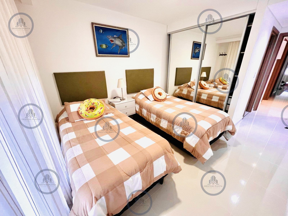 Apartamento ID.1682 - Apartamento de 2 Dormitorios y Parrillero con Vista al Mar en Playa Brava, Look Brava