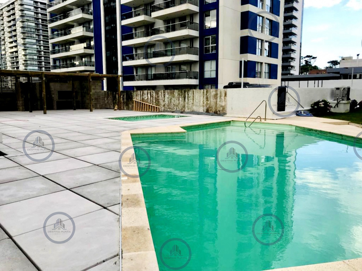 Apartamento ID.450 - Alquiler de Moderno Apartamento de 1 Dormitorio a metros de Playa Brava, Punta del Este