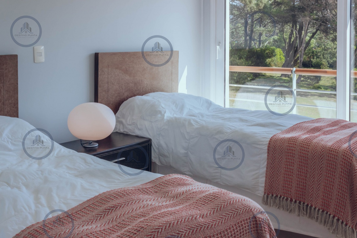 Apartamento ID.237 - Alquiler temporario y venta de fabuloso departamento de dos dormitorios con parrillero de uso exclusivo, Piedras del Chileno