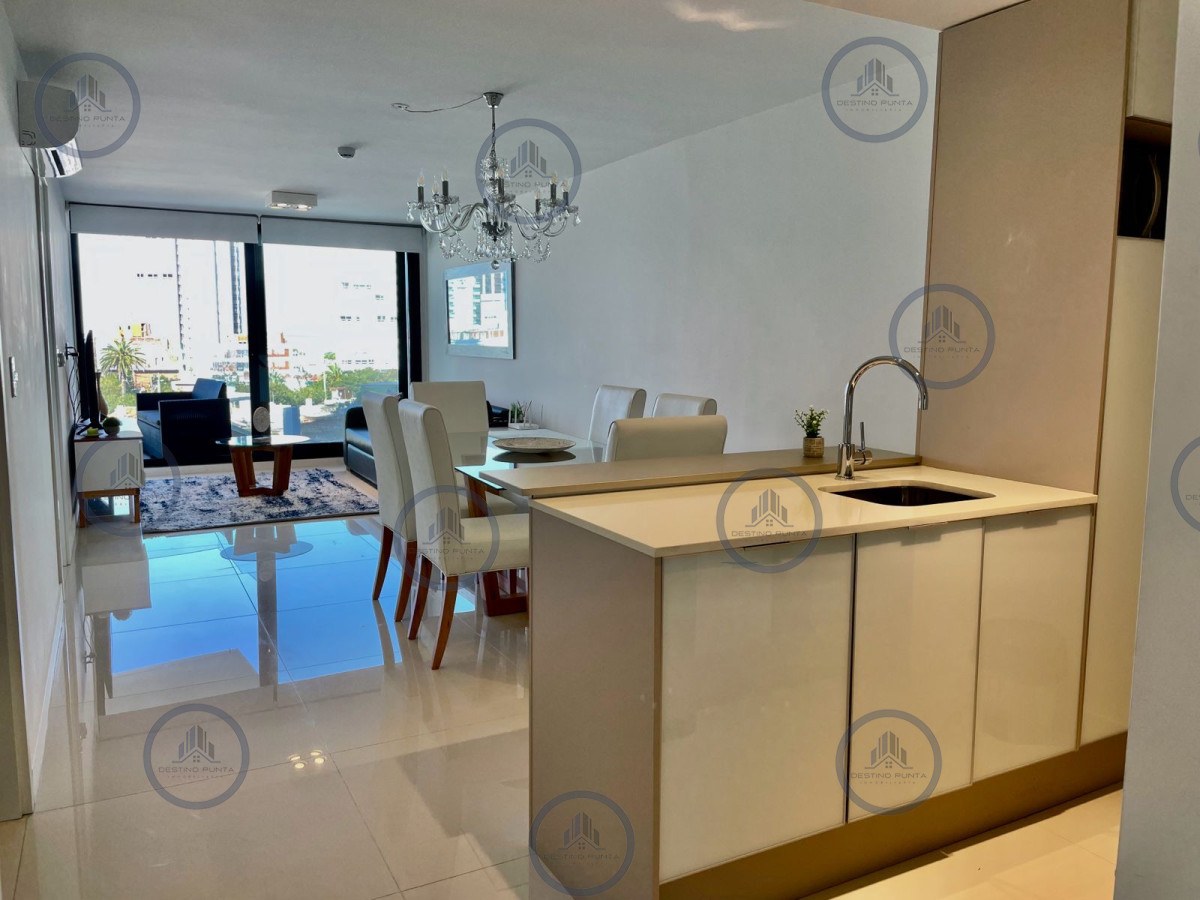 Apartamento ID.1771 - Alquiler temporal de apartamento muy lindo decorado de un dormitorio a pasos de las playas mansa y brava 