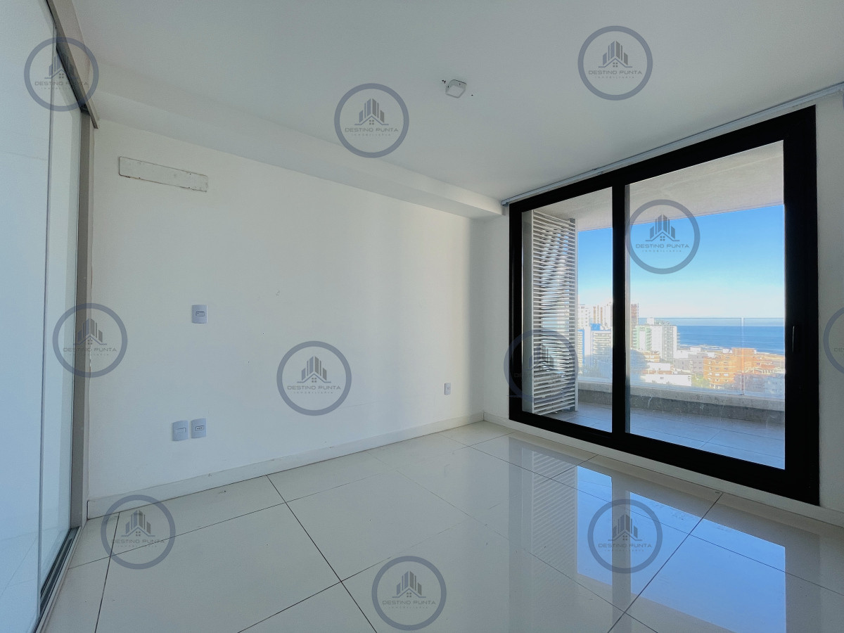 Apartamento ID.1982 - Apartamento de 1 Dormitorio en edificio Artower, Sin Muebles, Punta del Este