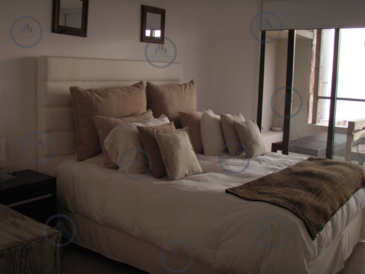 Apartamento ID.31 - Alquiler temporario de apartamento de tres dormitorios más dependencia de servicio, Punta Ballena