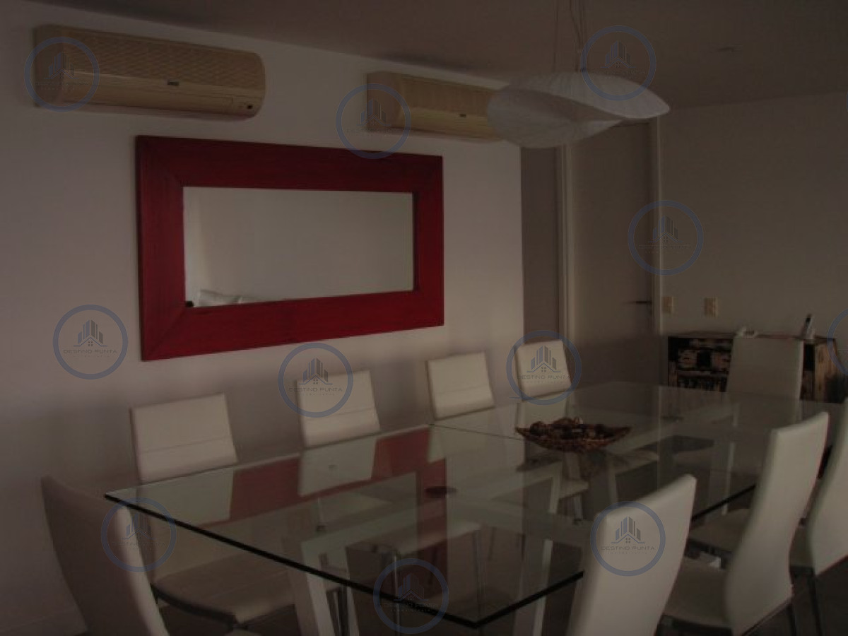 Apartamento ID.31 - Alquiler temporario de apartamento de tres dormitorios más dependencia de servicio, Punta Ballena