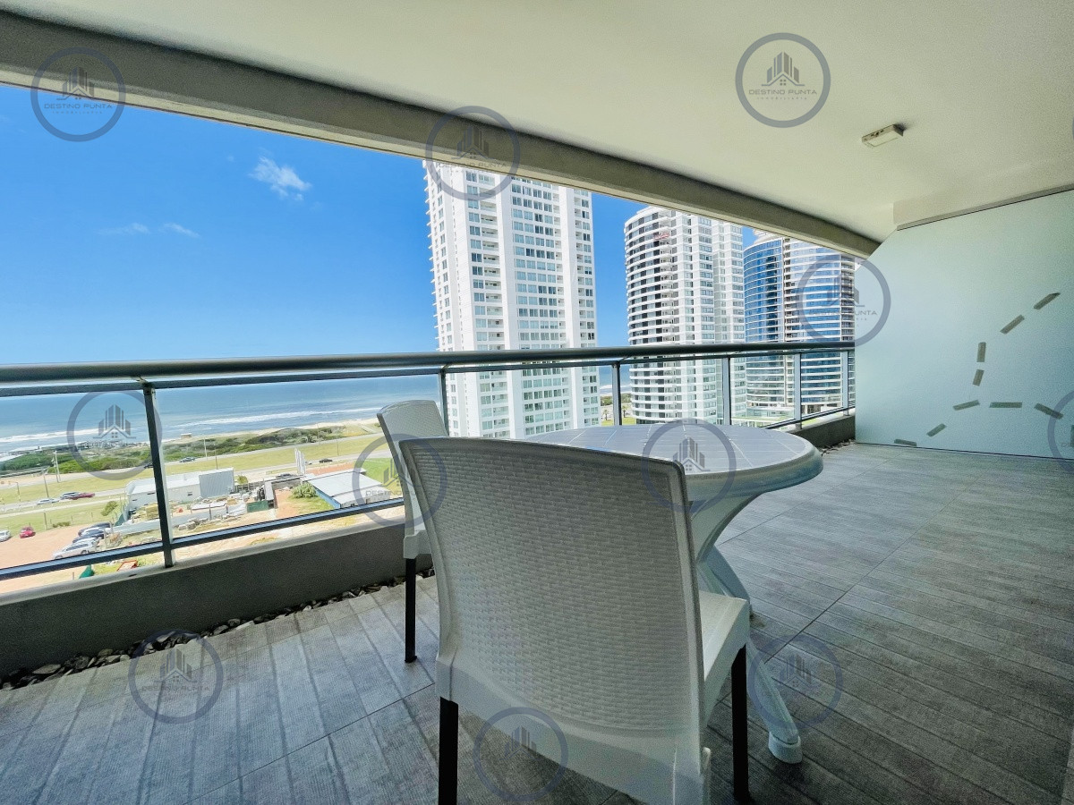 Apartamento ID.442 - Alquiler temporario de apartamento de dos dormitorios con dos baños en Playa Brava
