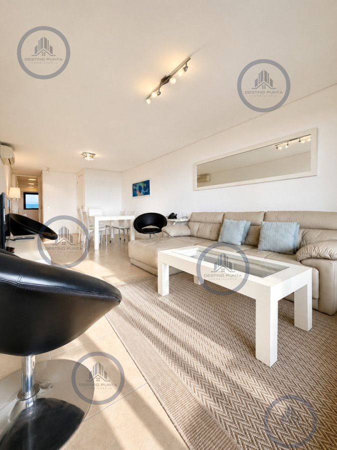 Apartamento ID.3095 - Venta de apartamento de 2 dormitorios con parrillero propio y vista al mar, Punta Ballena