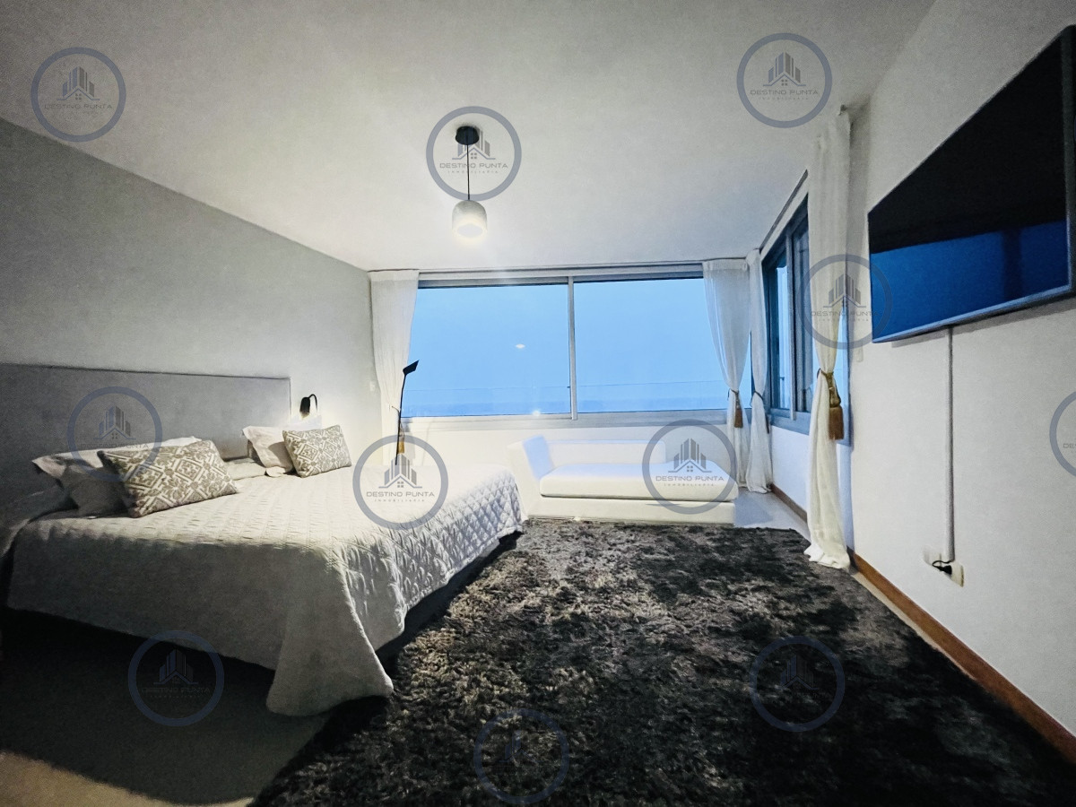 Apartamento ID.2024 - Moderno Apartamento Frente Al Mar, 3 Dormitorios y Dependencia