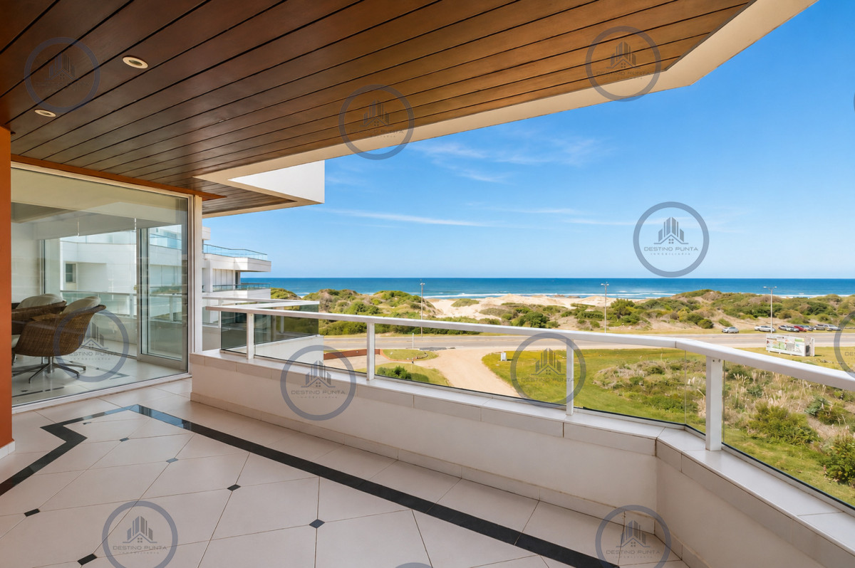 Exclusivo Penthouse de 6 Dormitorios y Barbacoa en Venta Frente al Mar, Rincón del Indio Punta del Este — fotografía 4