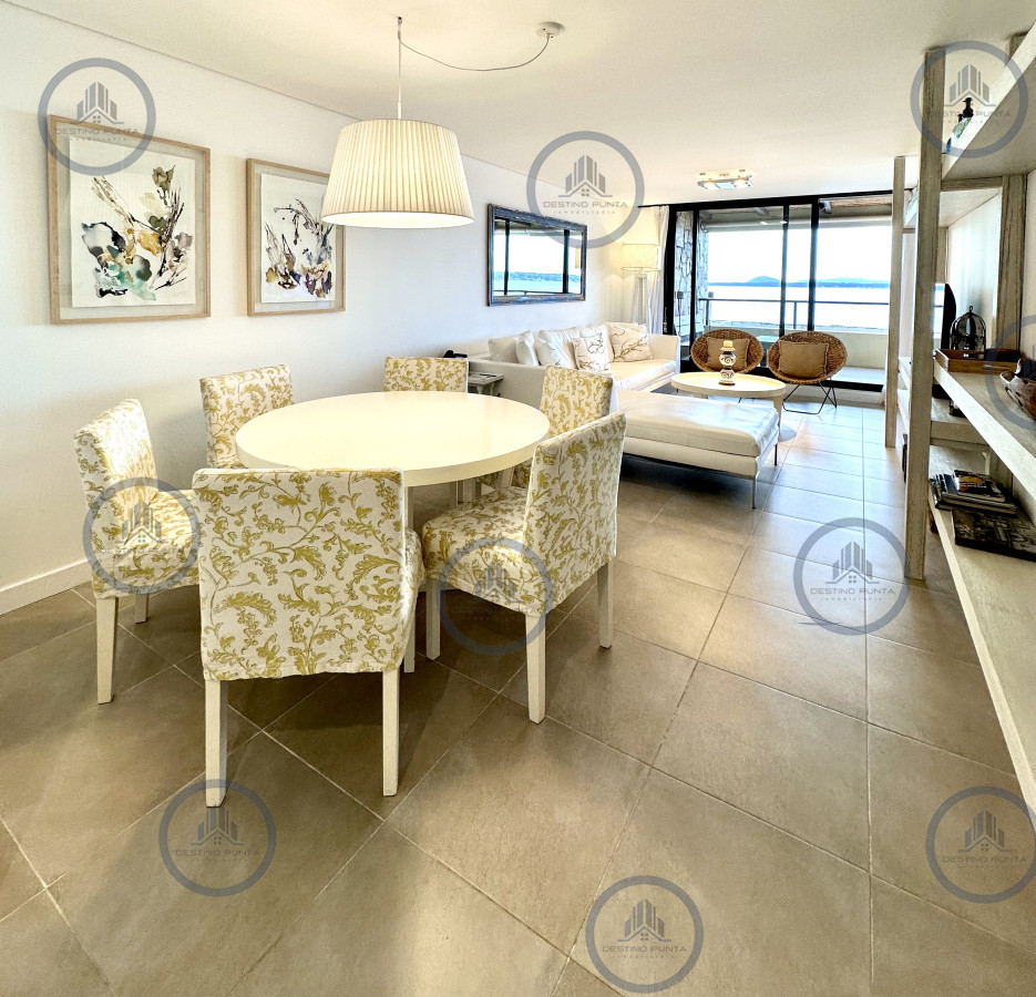 Apartamento ID.26 - Alquiler temporario de apartamento de dos dormitorios con parrillero de uso exclusivo en Punta Ballena