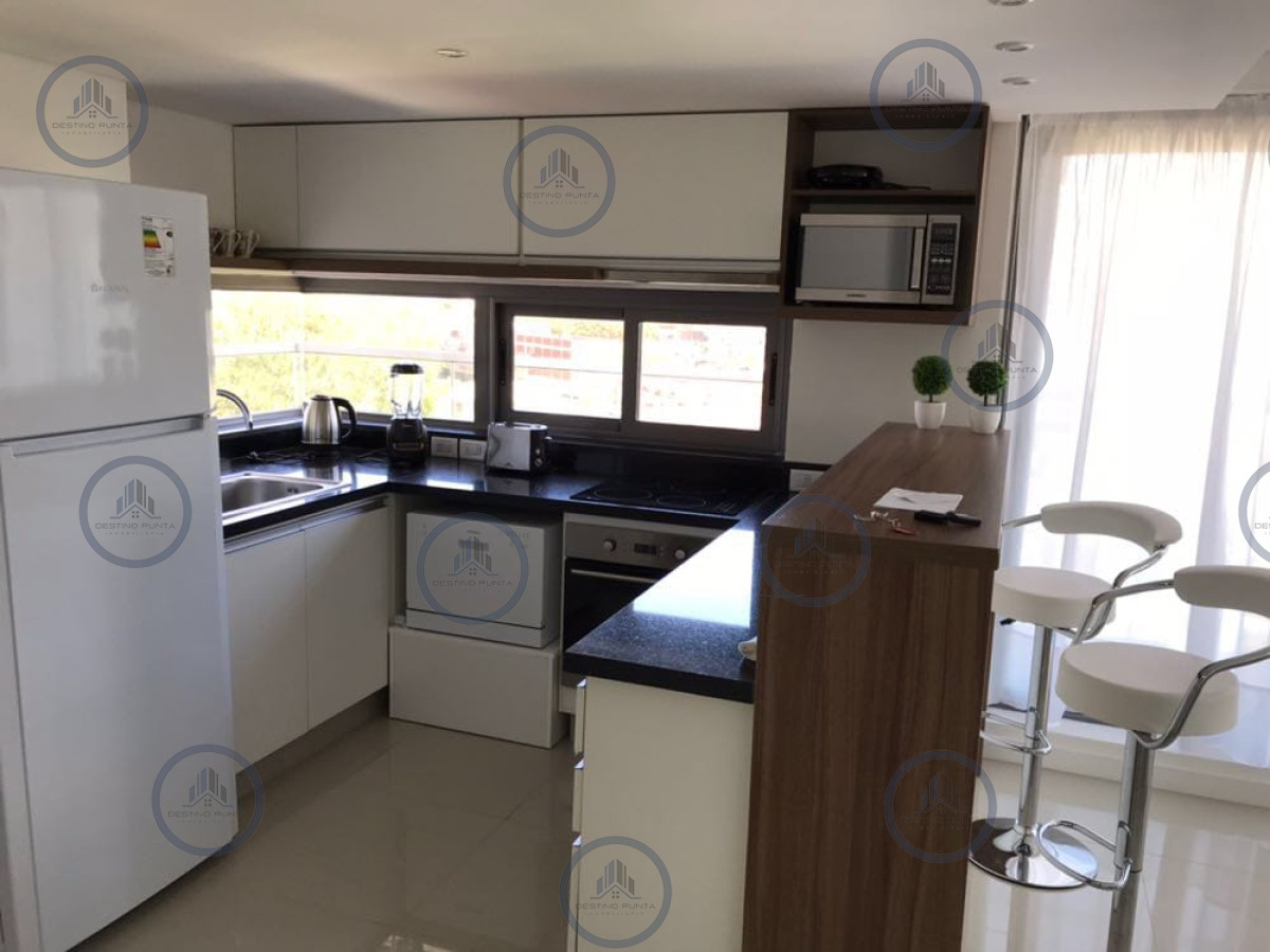 Apartamento ID.475 - Excelente Apartamento de 2 Dormitorios en Alquiler Invernal, Playa Brava