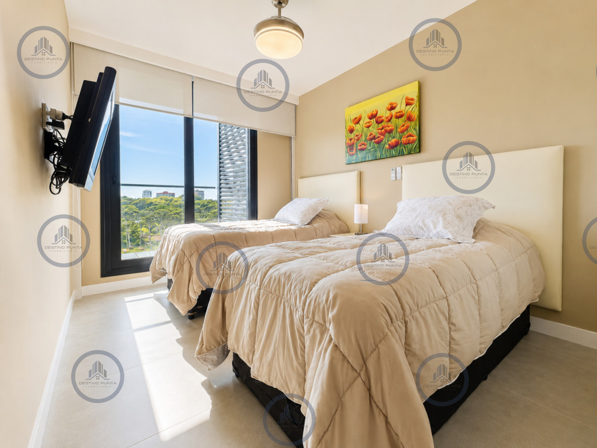 Apartamento ID.1122 - Moderno Apartamento de 2 Dormitorios en Torre Venetian sobre Playa Mansa