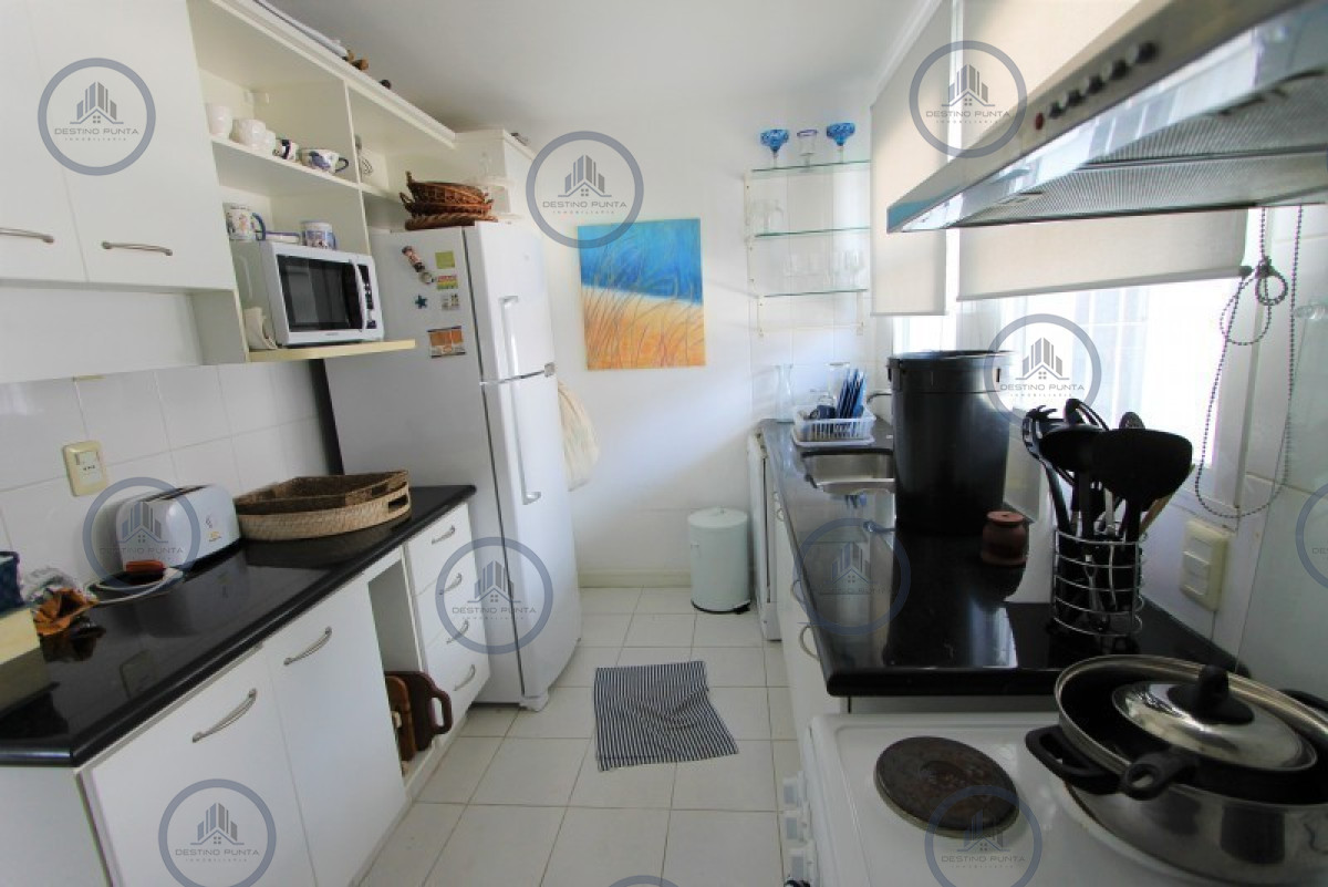 Apartamento ID.1935 - Apartamento con Estufa y Parrillero de 3 Dormitorios en La Barra, Venta y Alquiler