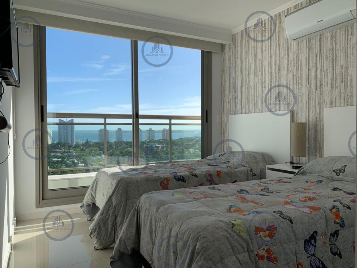Apartamento ID.810 - Apartamento de 2 Dormitorios en Roosevelt - Punta del Este