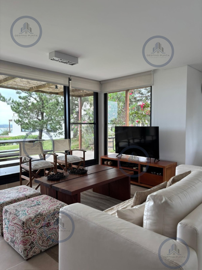 Apartamento ID.377 - Alquiler temporario de apartamento de dos dormitorios con parrillero, Punta Ballena