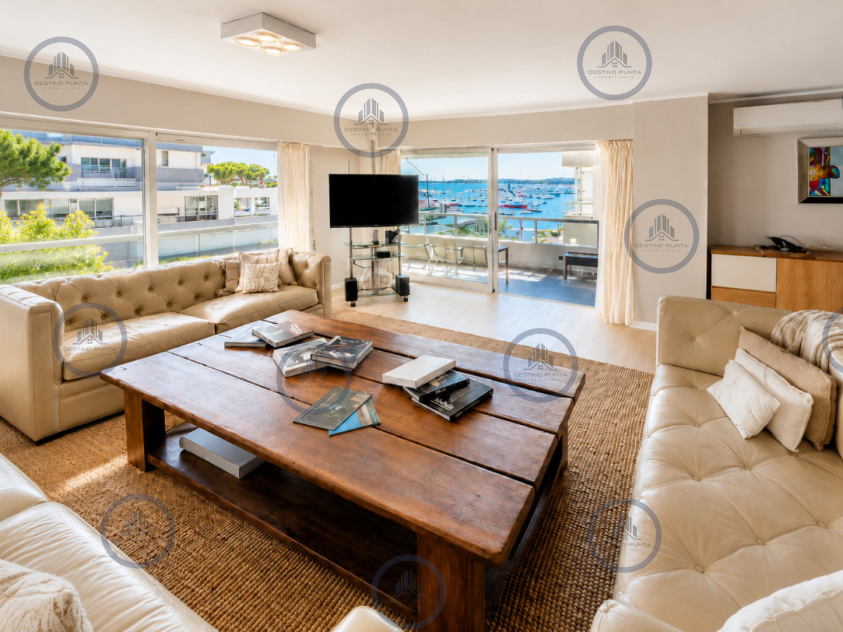 Apartamento ID.3027 - Espectacular Apartamento de 3 Dormitorios en Península de Punta del Este. En Venta y Alquiler Anual