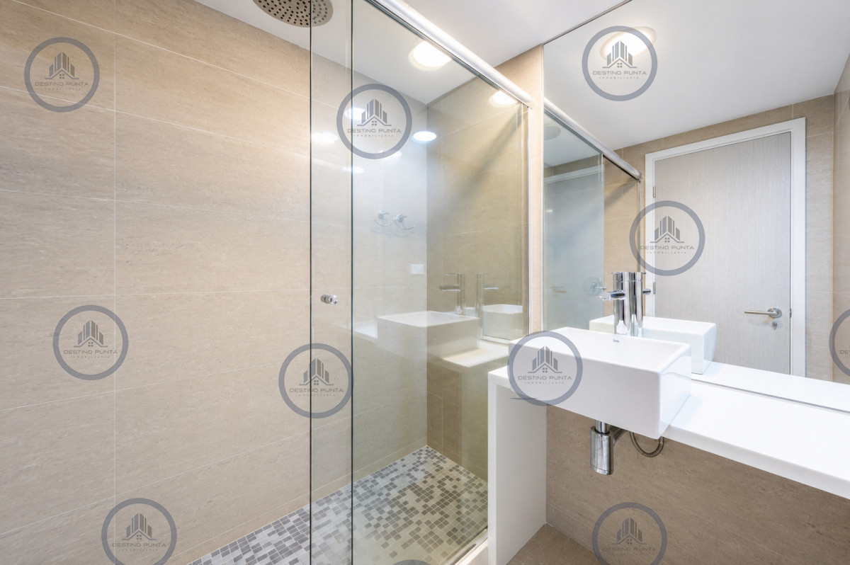 Apartamento ID.249 - Moderno Apartamento de 2 Dormitorios - Punta del Este