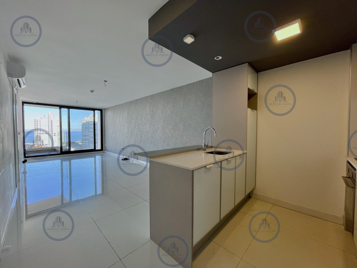 Apartamento ID.1982 - Apartamento de 1 Dormitorio en edificio Artower, Sin Muebles, Punta del Este