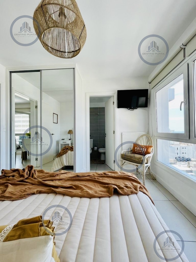 Apartamento ID.1842 - Apartamento Moderno en el corazón de la Península de Punta del Este