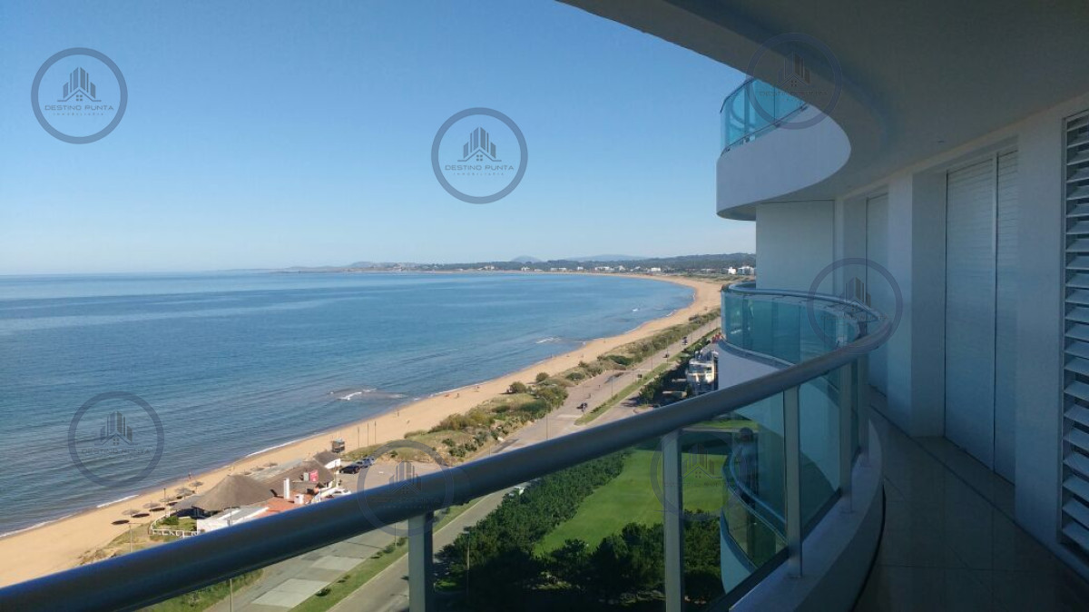 Apartamento ID.479 - Alquiler temporario de apartamento en torre Premiun sobre playa Mansa de tres dormitorios