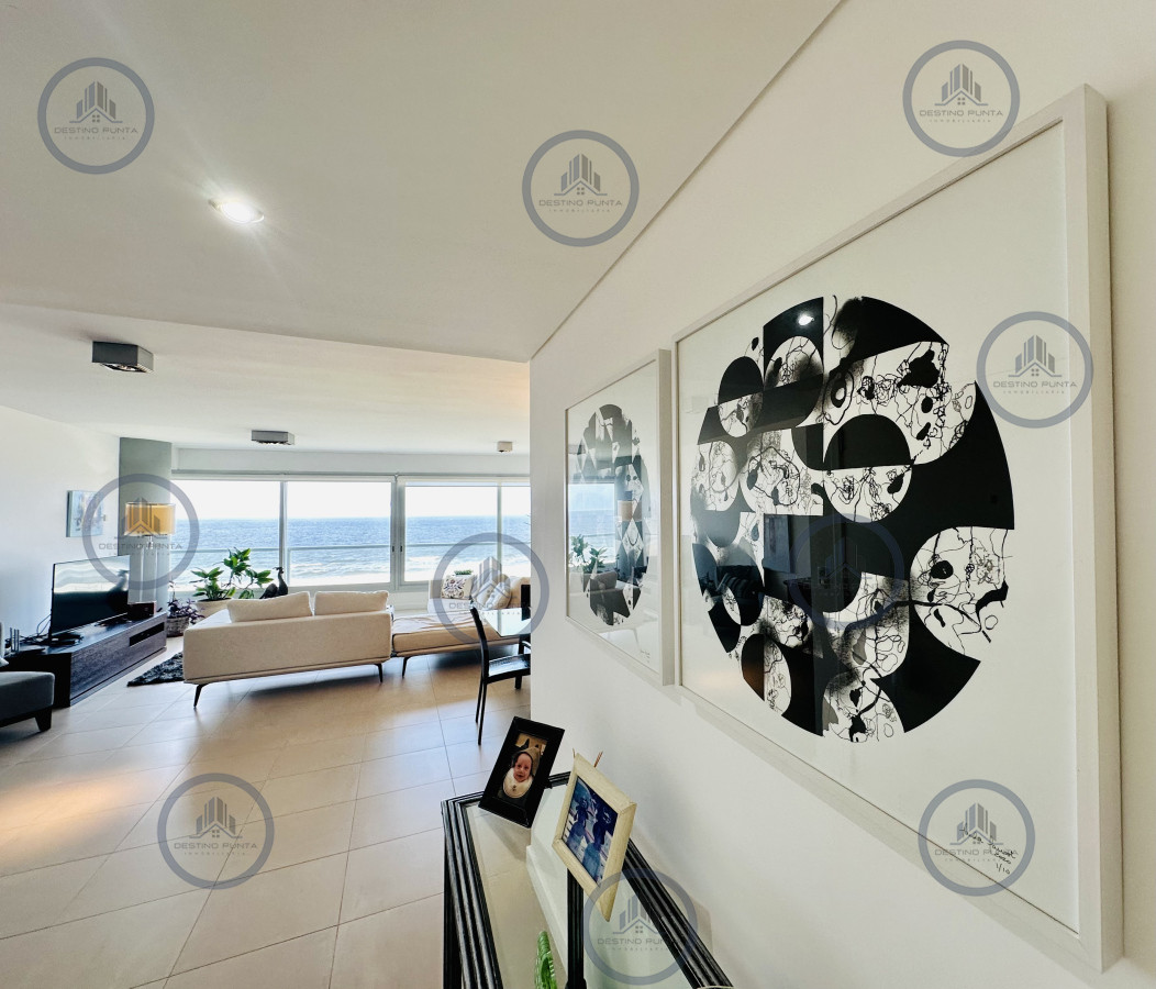 Apartamento ID.1762 - Oportunidad en Venta! Apartamento sobre playa Brava de 3 Dormitorios más Dependencia, Torre Le Parc