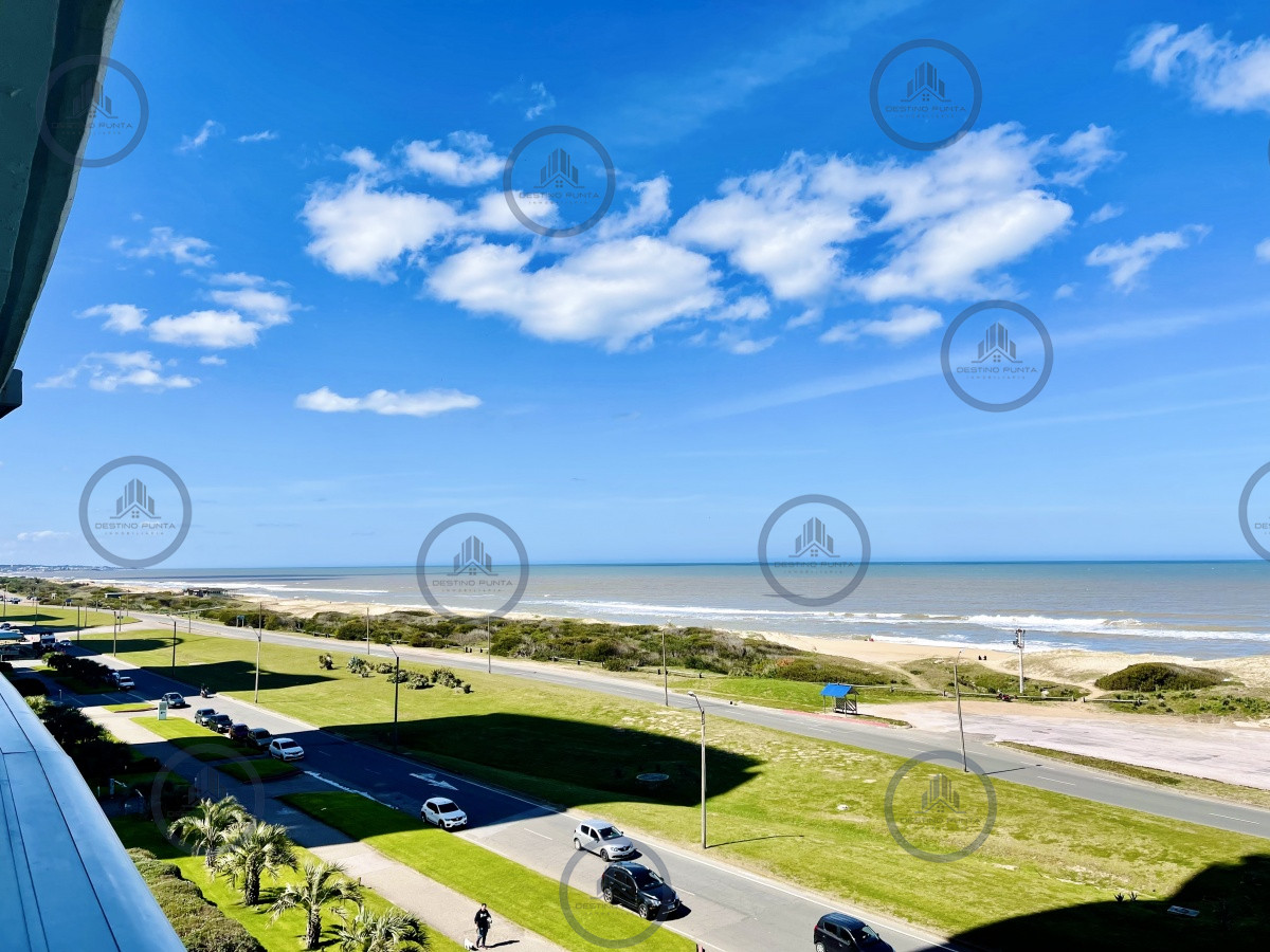 Apartamento ID.45 - Alquiler temporario de departamento premium de 3 Dormitorios y dependencia de servicio, Playa Brava