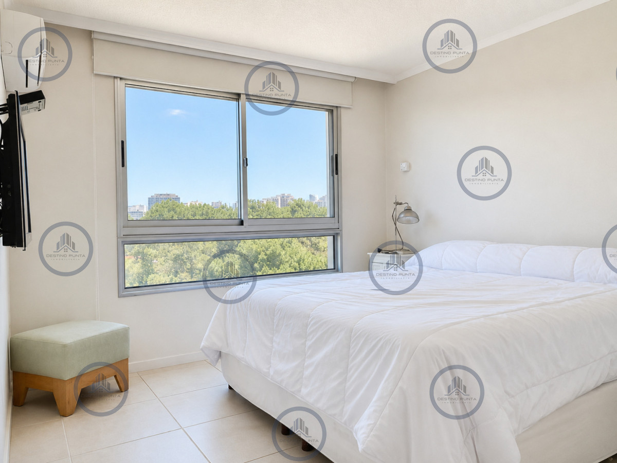 Apartamento ID.195 - Excelente Apartamento de 2 Dormitorios en Ocean Drive, Punta del Este