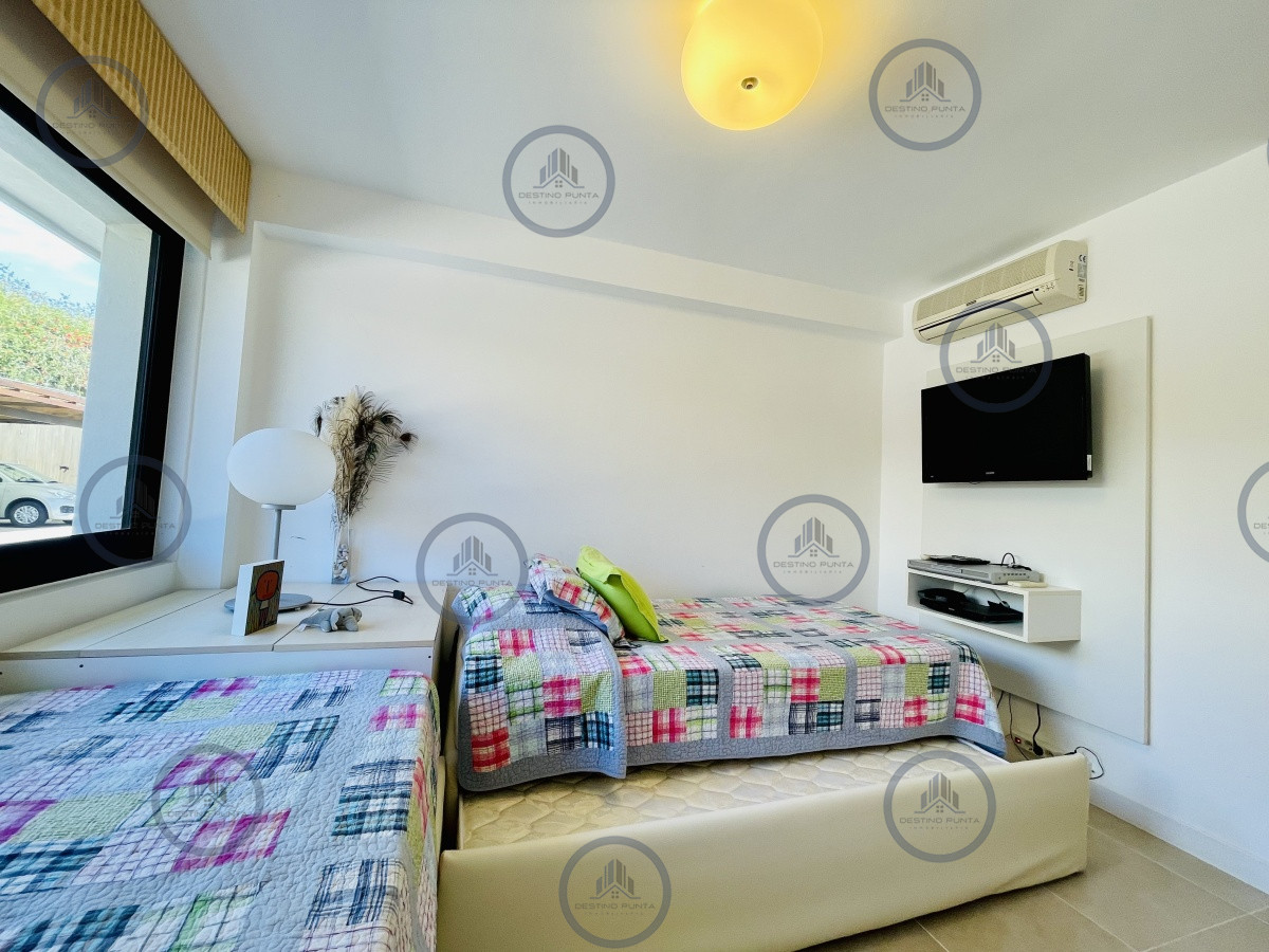 Apartamento ID.722 - Apartamento en alquiler temporario de dos dormitorios con parrillero de uso exculusivo, Punta Ballena