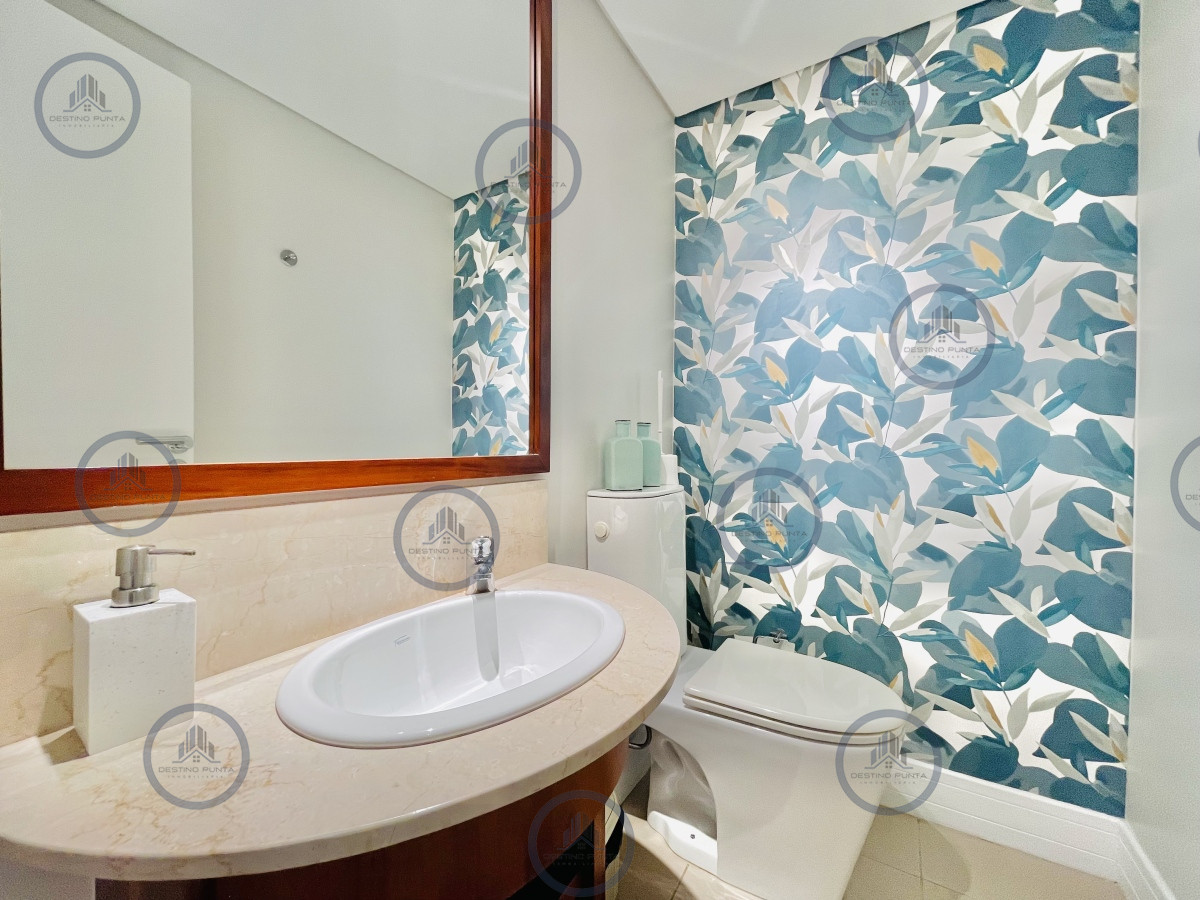 Apartamento ID.52 - Moderno Apartamento de 2 Dormitorios en Le Parc, Playa Brava. Punta del Este 
