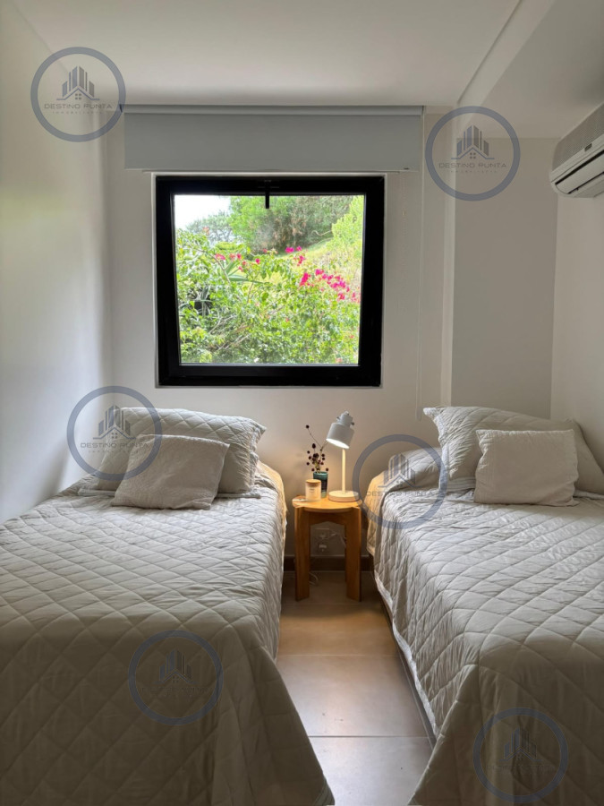 Apartamento ID.377 - Alquiler temporario de apartamento de dos dormitorios con parrillero, Punta Ballena