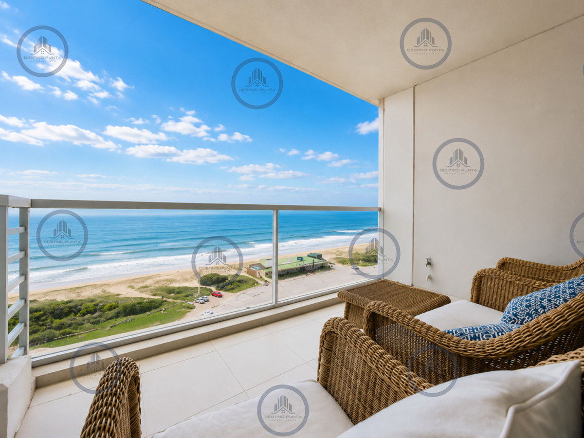 Apartamento ID.484 - Apartamento de 2 Dormitorios más Dependencia en Torre Le Parc, Playa Brava