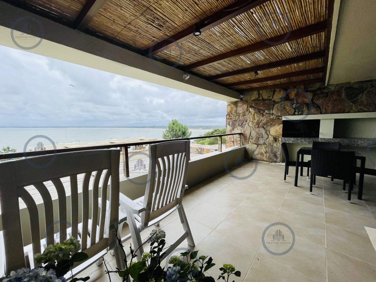 Apartamento ID.583 - Alquiler temporario de apartamento de dos dormitorios con Parrillero de uso exclusivo en complejo privado de Punta Ballena
