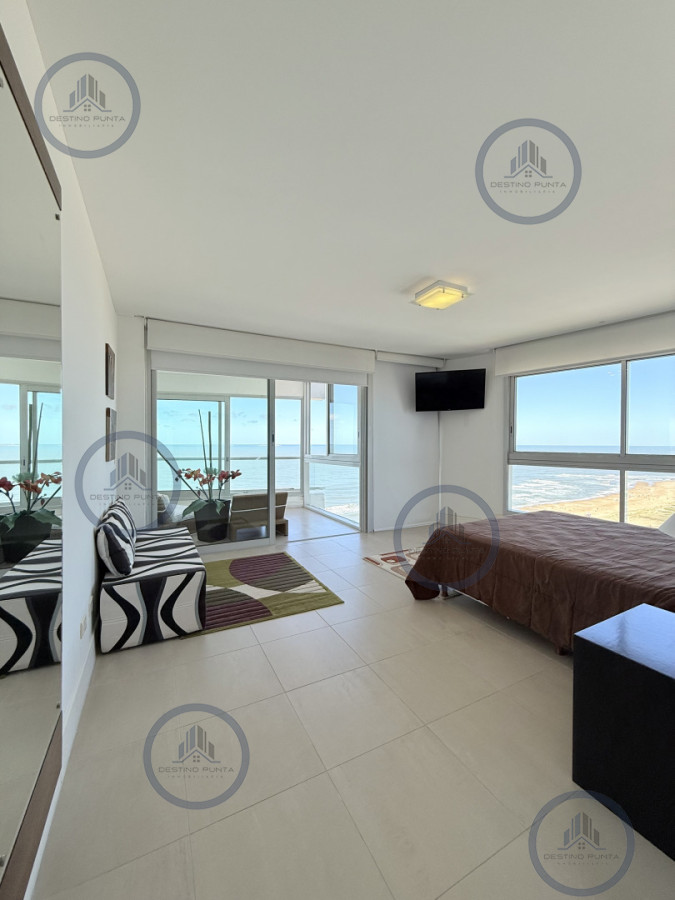 Apartamento ID.219 - Alquiler temporario de apartamento esquinero piso alto en Torre Le Parc, Playa Brava