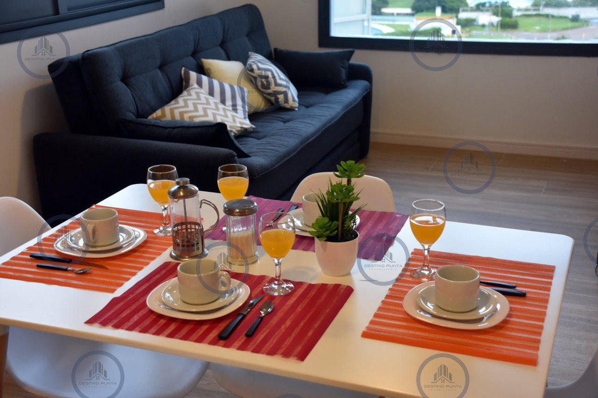 Apartamento ID.450 - Alquiler de Moderno Apartamento de 1 Dormitorio a metros de Playa Brava, Punta del Este