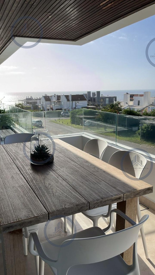 Apartamento ID.196 - Esturión de Montoya, Apartamento Penthouse de 3 Dormitorios y Parrillero en Playa Montoya, La Barra
